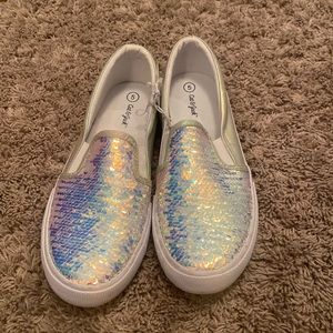 New Cat and Jack flats